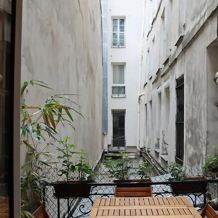Superbe T3 Terrasse Coeur De Historique Paříž